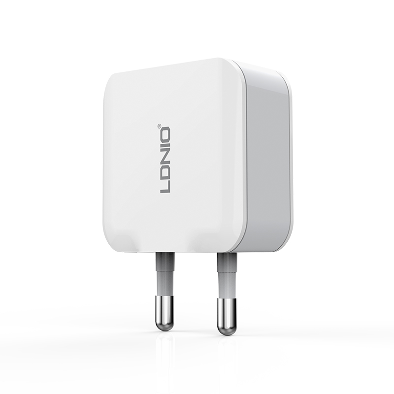 Адаптер мережевий Ldnio Lightning cable A2201 |2USB, 2.4A| (только для плоской розетки)